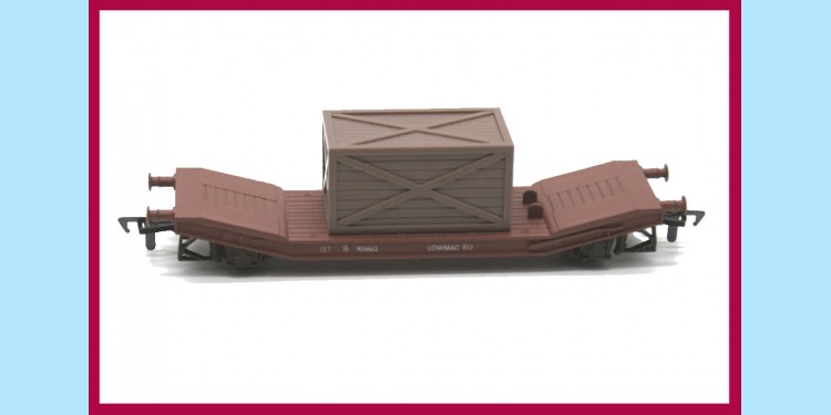 AIRFIX RAILWAYS: 54330-5 25-TON LOMAC MACHINE WAGON WITH LOAD - NEW