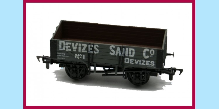 AIRFIX RAILWAYS: 54374-5 5-PLANK WAGON - DEVIZES SAND  - NEW