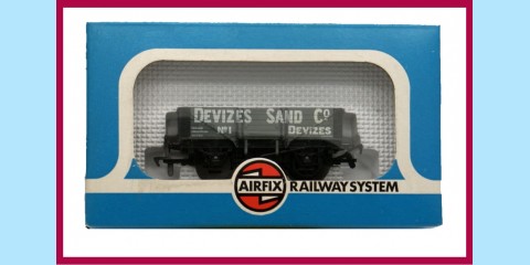 AIRFIX RAILWAYS: 54374-5 5-PLANK WAGON - DEVIZES SAND  - NEW