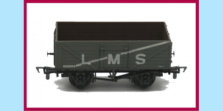 AIRFIX RAILWAYS: 54379-0 7-PLANK WAGON - L.M.S.  - NEW