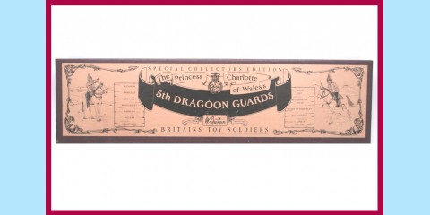 BRITAINS: 8821 - 5TH DRAGOON GUARDS  - 4 X MOUNTED SOLDIERS - NEW