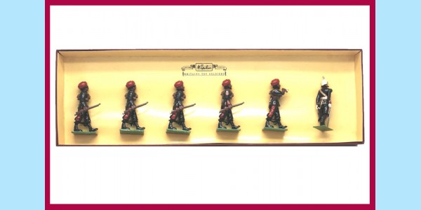 BRITAINS: 8955 - NO.1 KOHAT MOUNTAIN BATTERY - 6 FOOT SOLDIERS - NEW