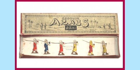 BRITAINS: 187 - BEDOUIN ARABS - 6 X MARCHING AT SLOPE - 1914 ISSUE