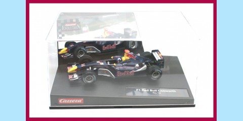 CARRERA: 27111 F1 RED BULL COSWORTH - 2005 - COULTARD - NEW