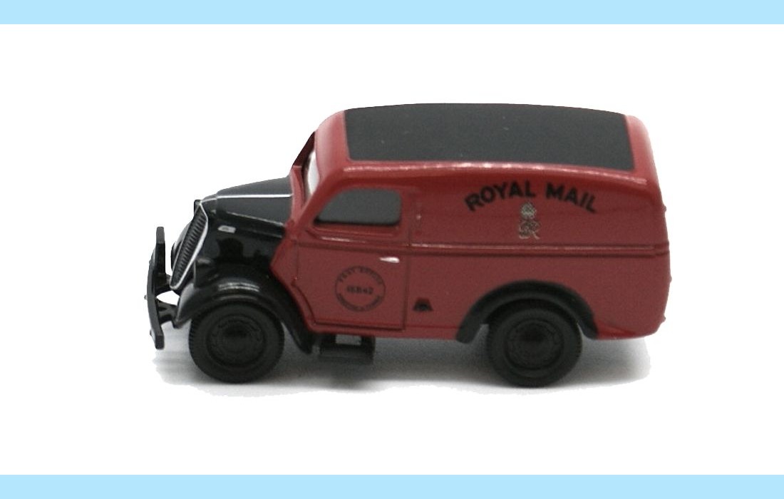 MODEL ROAD REPLICAS 1/43 – MRR N°3 – Ford E83W Van – Diecast – Occasion