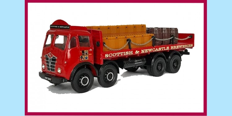 CORGI CLASSICS: 97317 - FODEN FLATBED WITH BARRELS AND CHAINS - NEW