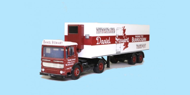 CORGI CLASSICS: 21402 AEC REFRIDGERATED BOX TRAILER SET - NEW