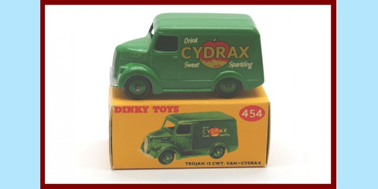 DINKY: 454 - TROJAN 15CWT VAN - 'CYDRAX' - BOXED - EXCELLENT