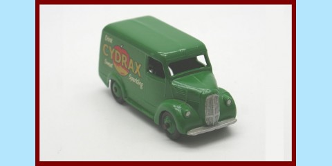 DINKY: 454 - TROJAN 15CWT VAN - 'CYDRAX' - BOXED - EXCELLENT