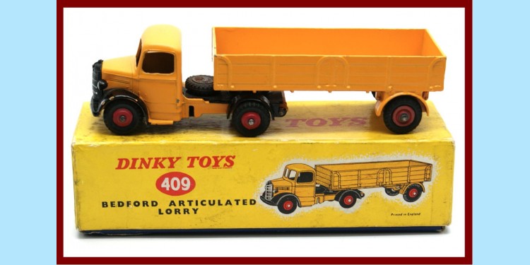 DINKY: 409 - BEDFORD ARTICULATED LORRY - BOXED - VERY GOOD