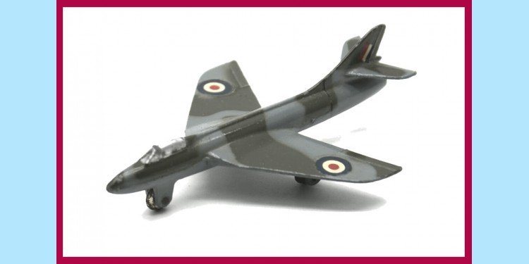 DINKY: 736 - HAWKER HUNTER FIGHTER - NEAR MINT - ORIGINAL BOX