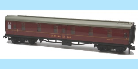 HORNBY DUBLO: 4078 W2402 SLEEPING CAR - ORIGINAL BOX - VERY GOOD