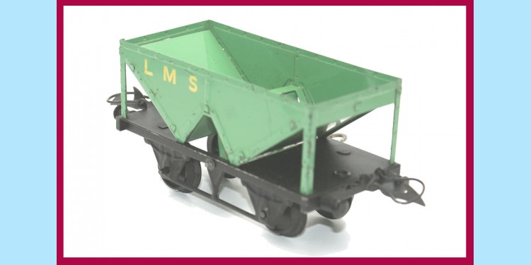 HORNBY TRAINS: 42160 - R166 - HOPPER WAGON - VERY GOOD - ORIGINAL BOX