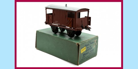 HORNBY TRAINS: 42171 -NO. 50 GOODS BRAKE VAN - EXCELLENT - ORIGINAL BOX