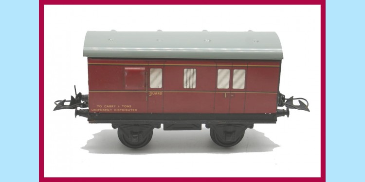 HORNBY TRAINS: 42201 NO 41 - PASSENGER BRAKE VAN - NEAR MINT - ORIGINAL BOX