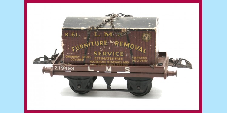 HORNBY TRAINS: 42150 FLAT TRUCK W/CONTAINER - LMS GOOD - BOXED