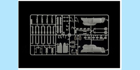 ITALERI: 160 AH-1W SUPER COBRA COMBAT HELICOPTER 1:72 - NEW - SEALED