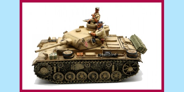 KING AND COUNTRY: AK019 - GERMAN PANZER III TANK AND CREW - NEW