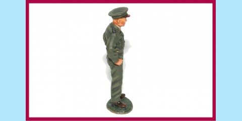 KING AND COUNTRY: DD029 - GENERAL DWIGHT D EISENHOWER - MINT