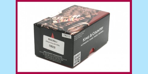 KING AND COUNTRY: FW215 - WW1 - ADVANCING WITH RIFLE - NEW