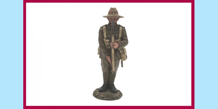 KING AND COUNTRY: FW183 - WW1 - NEW ZEALANDER - PRESENT ARMS - NEW