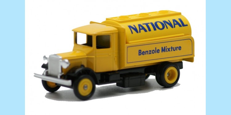 LLEDO: DG042 000A - 1934 MACK TANKER - NATIONAL BENZOLE - MINT - BOXED