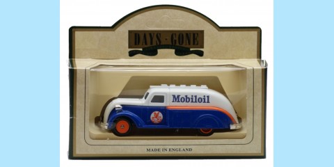 LLEDO: DG078 000 - 1939 DODGE STREAMLINER - MOBIL OIL - MINT - BOXED