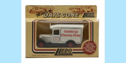 LLEDO: DG021 021 - 1928 CHEVROLET VAN - SCOTSMAN / EDINBURGH NEWS - RARE - MINT -  BOXED