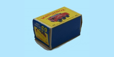 MATCHBOX: 63B ALVIS FOAMITE AIRPORT CRASH TENDER - ORIGINAL BOX - MINT