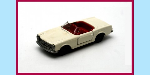 MATCHBOX: 27D MERCEDES BENZ 230SL - BOX E3 - EXCELLENT