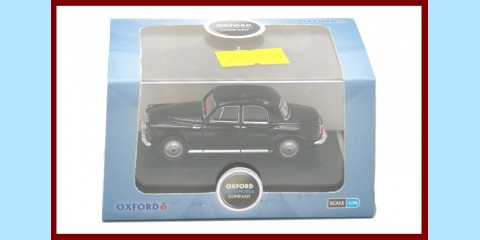 OXFORD: 76P4003 - ROVER P4 - BLACK - POLICE - NEW