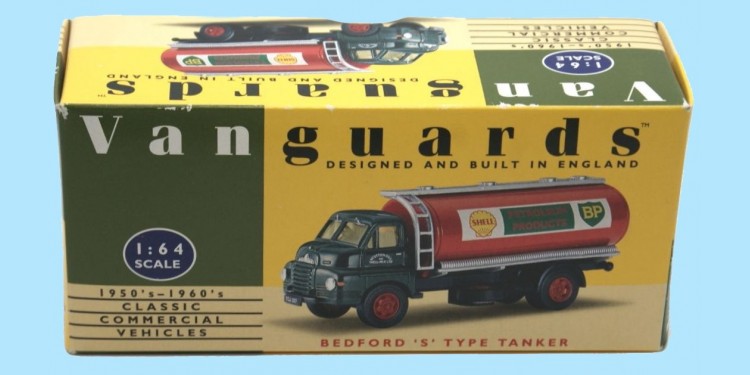 VANGUARDS: VA7001 - BEDFORD 'S' TYPE TANKER 'SHELL / BP'